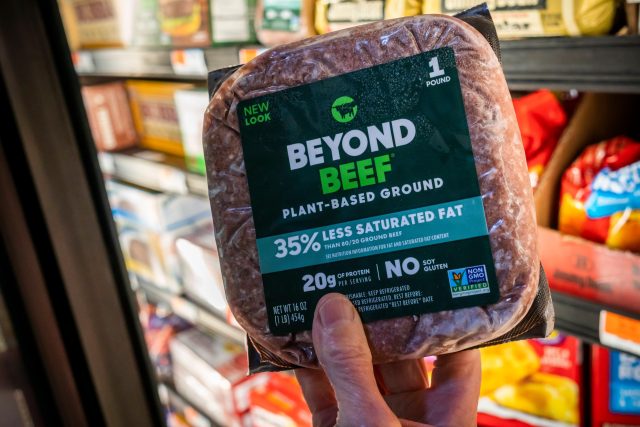 Beyond Meat se za poslední rok propadly podle Bloombergu akcie o 75 % | foto: Richard B. Levine,  ČTK / imago stock&people