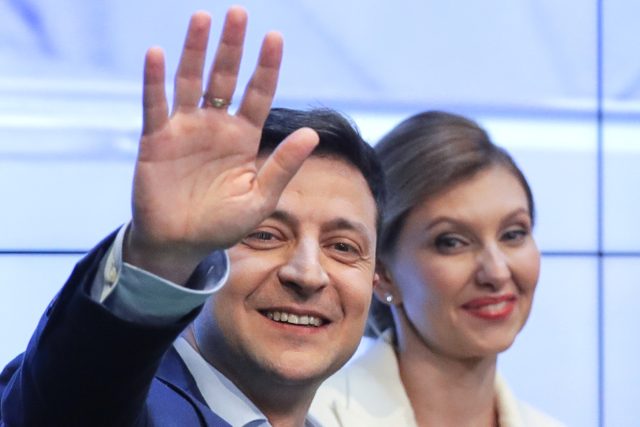 Novým ukrajinským prezidentem se stal Volodymyr Zelenskyj | foto: Vadim Ghirda,  ČTK/AP