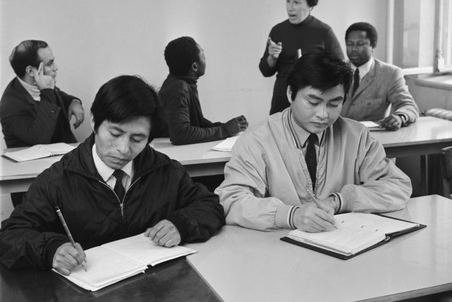 Studenti Univerzity 17. listopadu během vyučování 5. listopadu 1969 | foto: Jindřich Šaroch,  ČTK