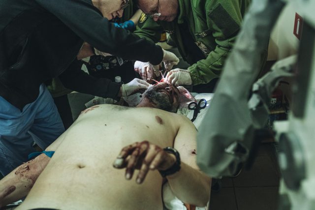 Záporoží,  zraněný ukrajinský voják,  vojenská nemocnice,  invaze | foto: Fotobanka Profimedia