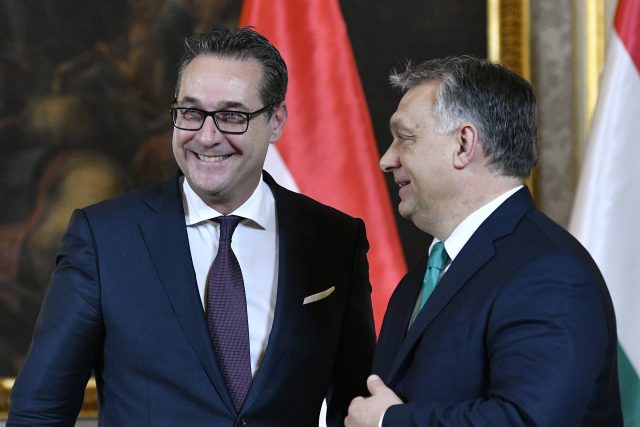 Rakouský vicepremiér Heinz-Christian Strache a maďarský premiér Viktor Orbán | foto: Fotobanka Profimedia