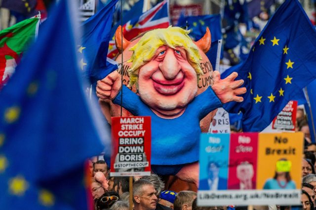 Pochod odpůrců brexitu. | foto: Fotobanka Profimedia