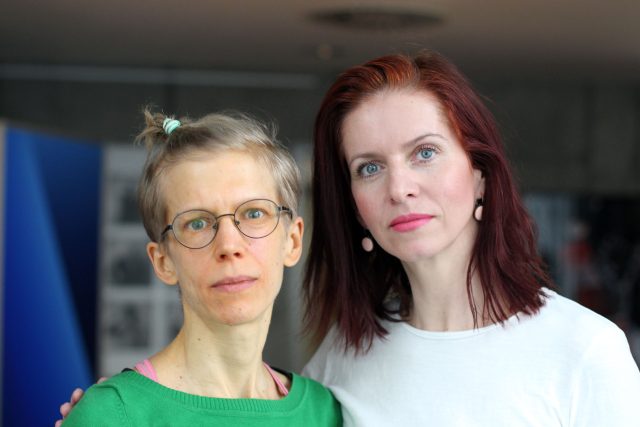 socioložka Tereza Stöckelová a Nora Fridrichová,  redaktorka České televize | foto: Věra Luptáková,  Český rozhlas Plus