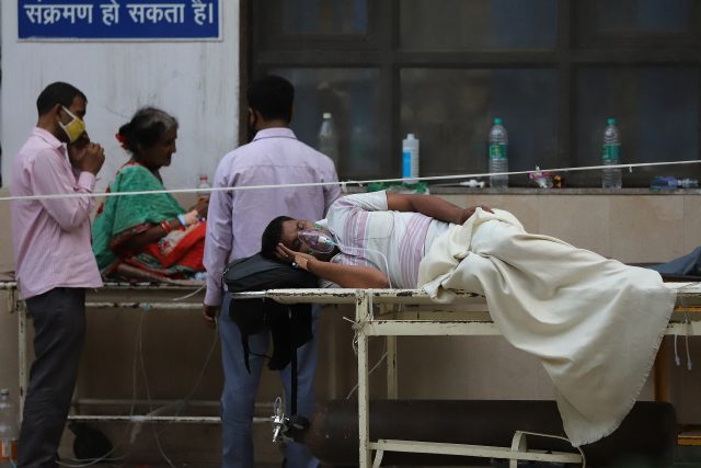 Humanitární katastrofa v Indii kvůli epidemii covidu-19 | foto: Profimedia