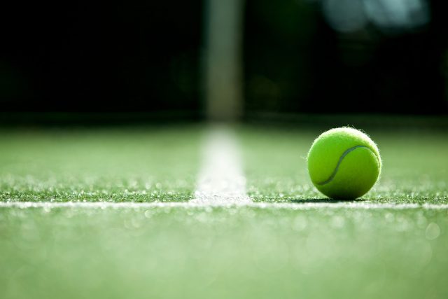 Investigativa Českého rozhlasu rozplétá dotační penězovody v tenise  (ilustrační foto) | foto: Shutterstock