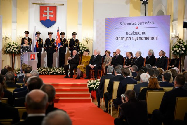 Slovenská prezidentka Zuzana Čaputová udělovala státní vyznamenání | foto: Fotobanka Profimedia