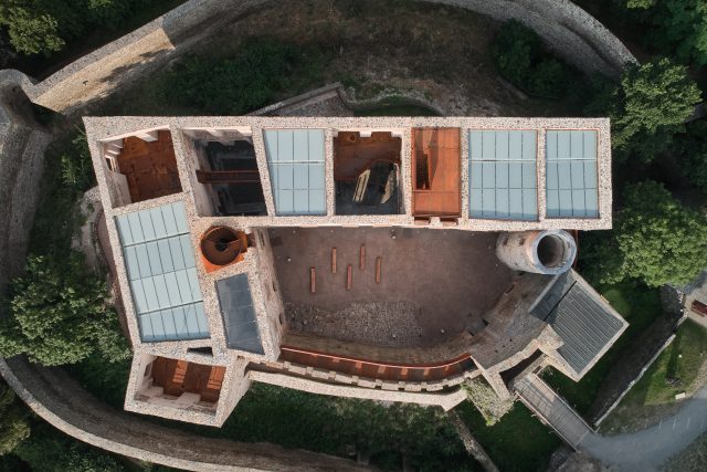 Rekonstrukce paláce hradu Helfštýn od atelieru-r | foto:  BoysPlayNice,  Press kit České ceny za architekturu