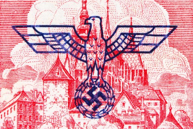 Poštovní známka z protektorátu Čechy a Morava | foto: Alex Churilov,  Shutterstock