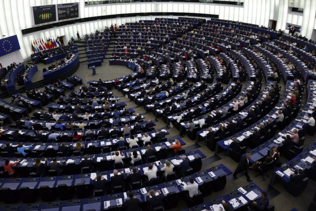 Evropský parlament ve Štrasburku | foto: Jean-Francois Badias,  ČTK / AP