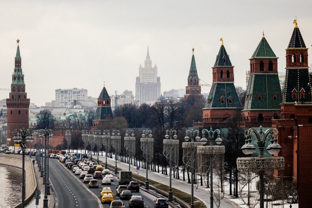 Pohled na věže Kremlu v Moskvě | foto: Fotobanka Profimedia