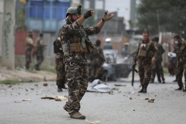 Bezpečnostní složky v Kábulu | foto: Rahmat Gul,  ČTK/AP