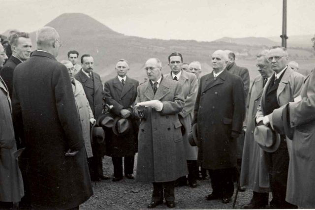 Prezident Beneš během návštěvy v německy mluvícím pohraničí na Rané v roce 1935 | foto: Státní oblastní archiv Louny