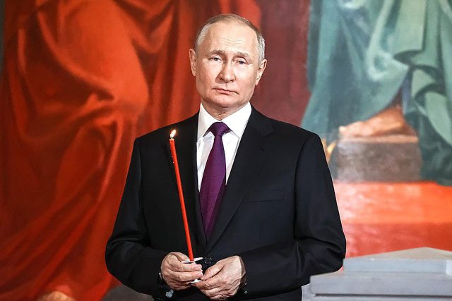 Vladimir Putin v dubnu 2023 při oslavě Velikonoc | foto: Fotobanka Profimedia