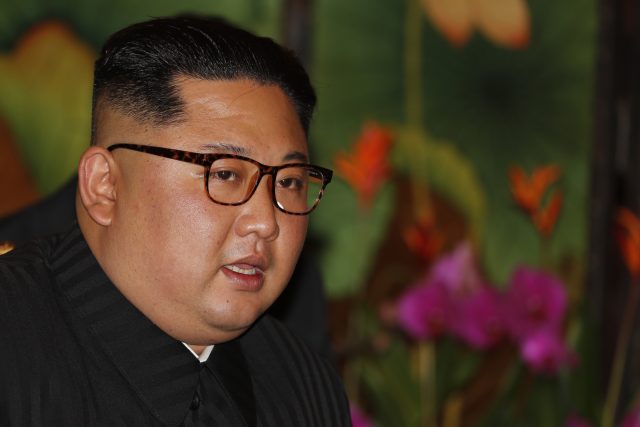 Kim Čong-un je jako vládce poměrně mladý a chtěl by mít jisté další desetiletí vládnutí | foto: Wong Maye-E,  ČTK/AP