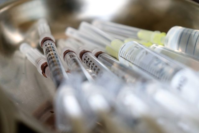 Vakcína,  injekce | foto: Pixabay