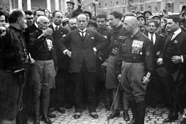 Benito Mussolini při pochodu na Řím 28. října 1922 | foto: Fotobanka Profimedia