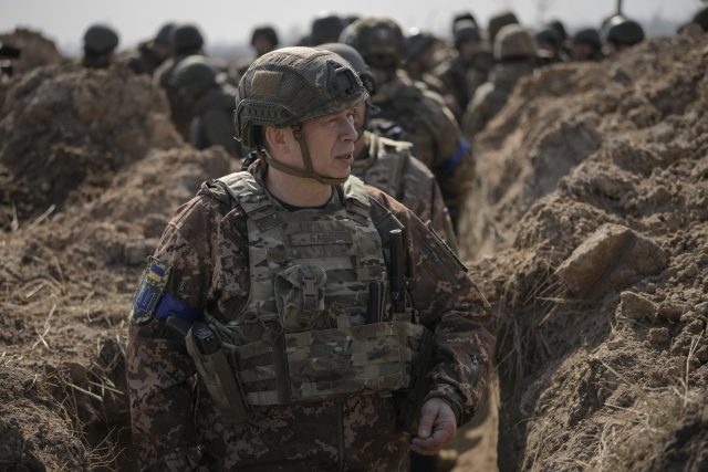 Hlavní velitel Ozbrojených sil Ukrajiny Oleksandr Syrskyj | foto: Vadim Ghirda,  Profimedia / ČTK / AP
