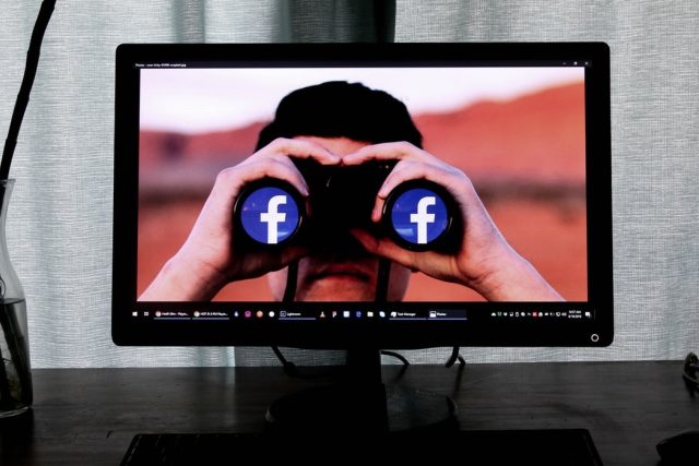 Sociální síť Facebook neví,  kam až se mohou dostat data jeho uživatelů | foto: Unsplash,  CC0 1.0