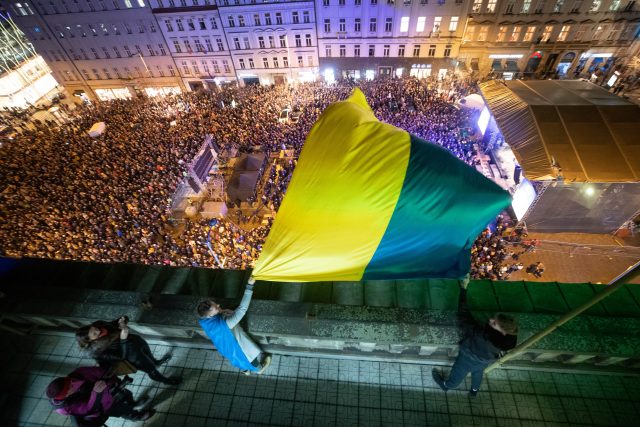 Solidarita s Ukrajinci na Václavském náměstí v Praze | foto: Jakub Stadler,  MAFRA / Profimedia