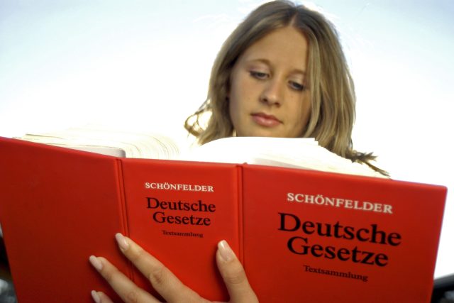 Studium němčiny  (ilustrační foto) | foto: Fotobanka Profimedia
