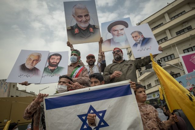 Protiizraelské demonstrace v íránském Teheránu | foto: Fotobanka Profimedia