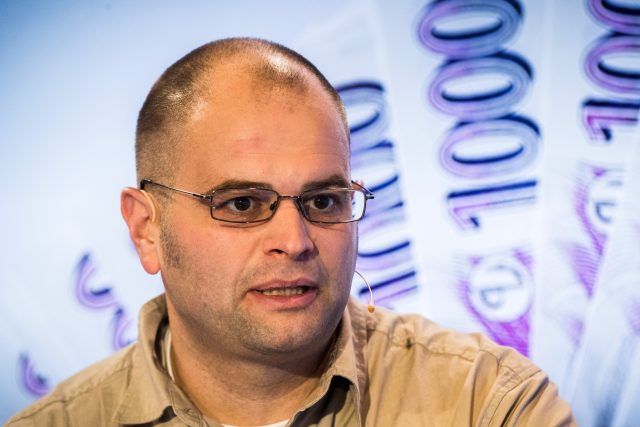 Analytik organizace Člověk v tísni Daniel Hůle | foto:  Dan Materna / MAFRA,  Fotobanka Profimedia