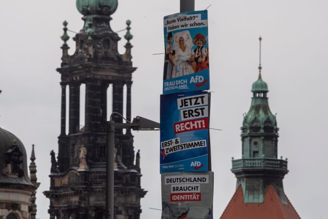 Předvolební kampaň Alternativy pro Německo  (AfD) v Drážďanech | foto: Fotobanka Profimedia