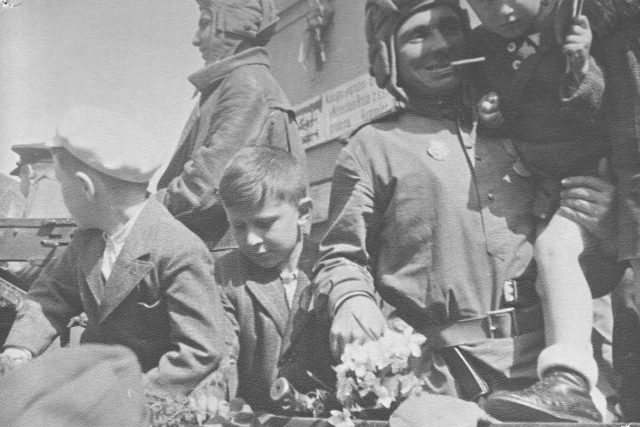 Konec války v Praze,  květen 1945 | foto: Post Bellum