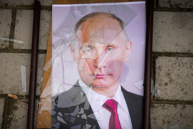 Portrét Vladimira Putina v Chersonu | foto: Fotobanka Profimedia