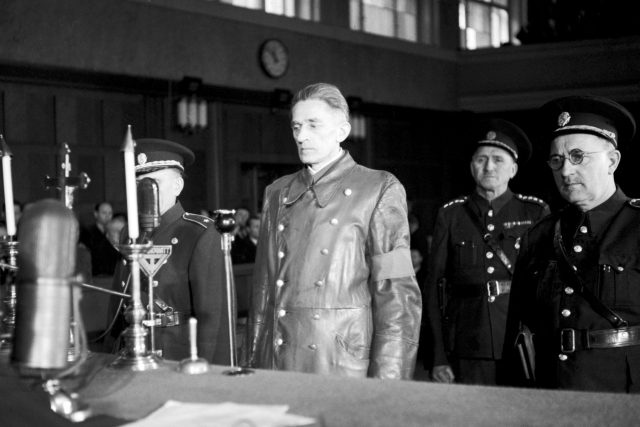 Soudní přelíčení s Karlem Hermannem Frankem u mimořádného lidového soudu v Praze na Pankráci,  snímek z 15. března 1946 | foto: ČTK