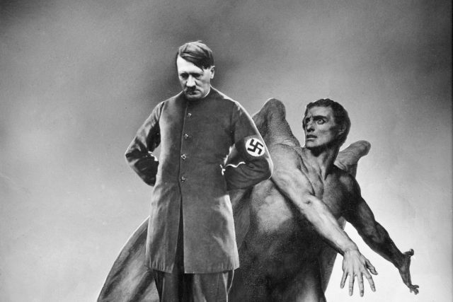 Hitler a Lucifer  (fotomontáž Marinuse Jacoba Kjeldgaarda,  1940) | foto: Profimedia