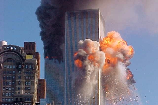 Útok na Světové obchodní centrum 11. září 2001 | foto: Taylor Carmen,  ČTK/AP
