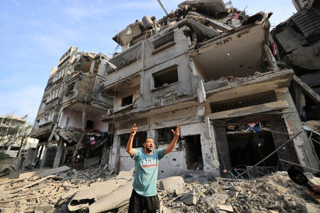Bombardování ve městě Gaza | foto: Fotobanka Profimedia