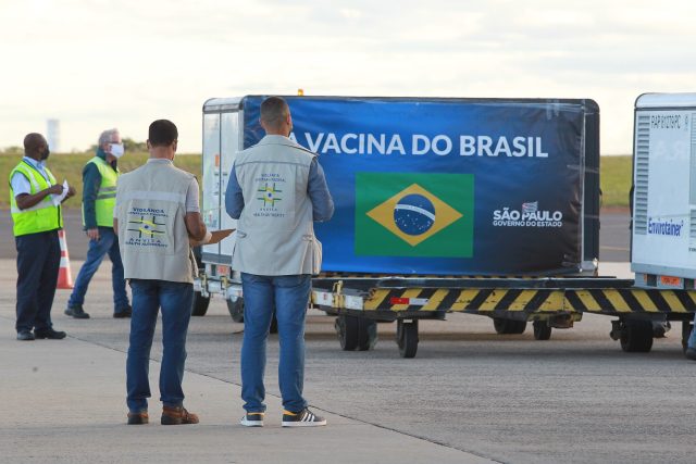 Vakcína proti koronaviru v Brazílii | foto: Fotobanka Profimedia