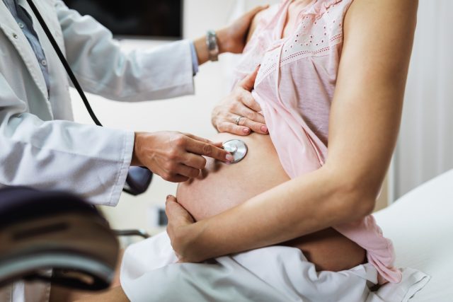 Těhotenství  (ilustrační foto) | foto: Shutterstock