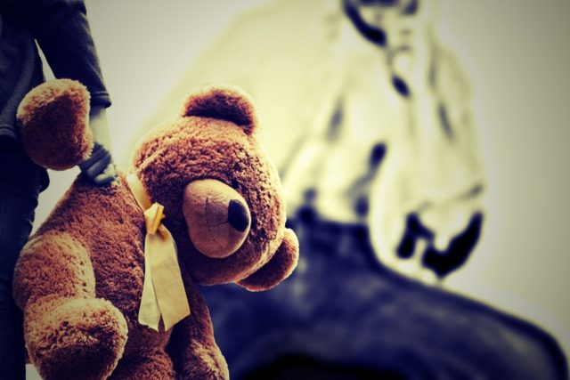 Zneužívání dětí  (ilustrační snímek) | foto:  Alexas_Fotos,  Fotobanka Pixabay,  Licence Pixabay
