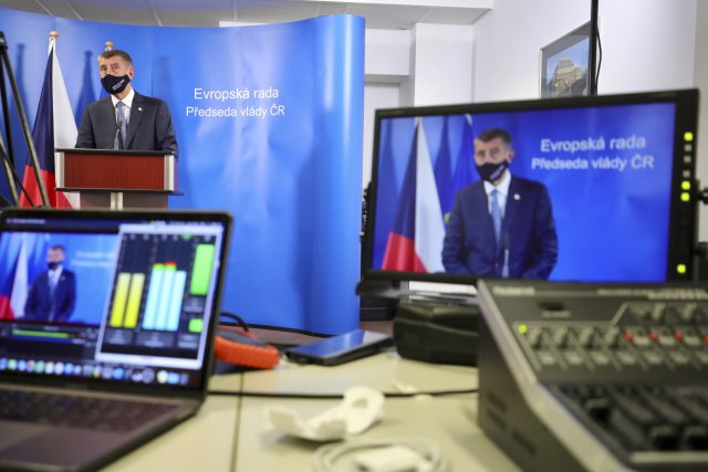 Andrej Babiš na summitu v Bruselu | foto:  Olivier Matthys,  ČTK/AP