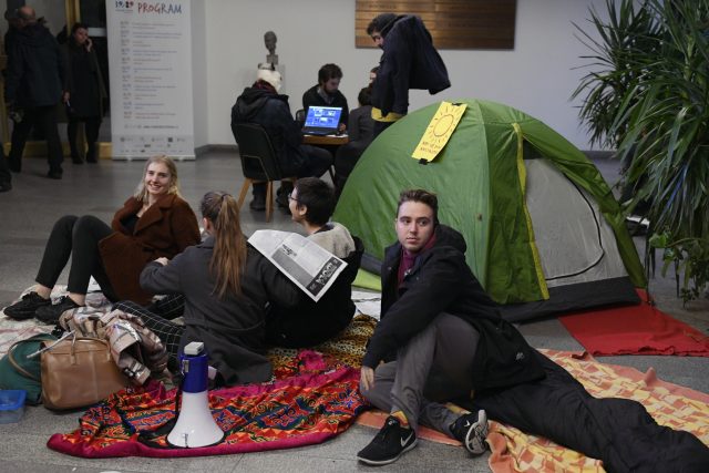 Studentská okupační stávka za klima na Filozofické fakultě UK | foto: ČTK/Deml Ondřej