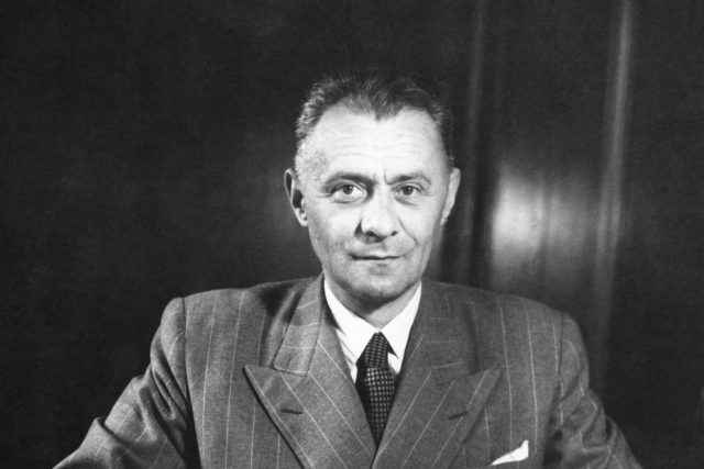 Hubert Ripka,  historik, politik a novinář v roce 1946 | foto: ČTK