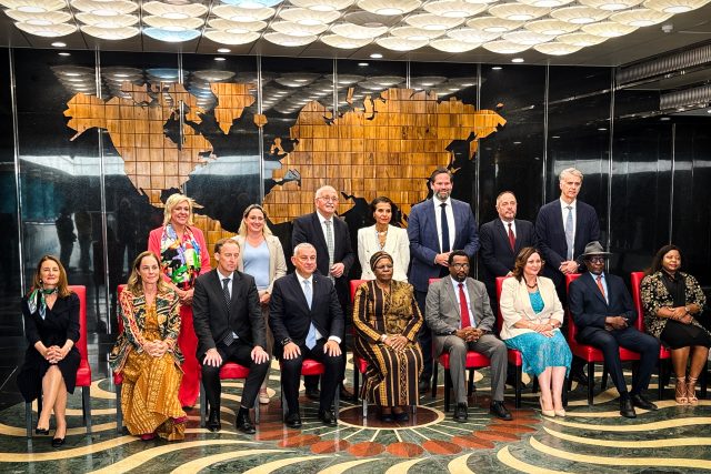 Namibijská prezidentka Netumbo Nandi-Ndaitwah a delegace Evropské unie | foto: Jakub Lucký,  Český rozhlas