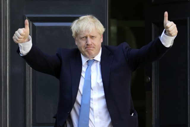Nový vůdce britských konzervativců,  bývalý londýnský primátor a neúspěšný ministr zahraničí Boris Johnson | foto:  Aaron Chown,  ČTK/AP