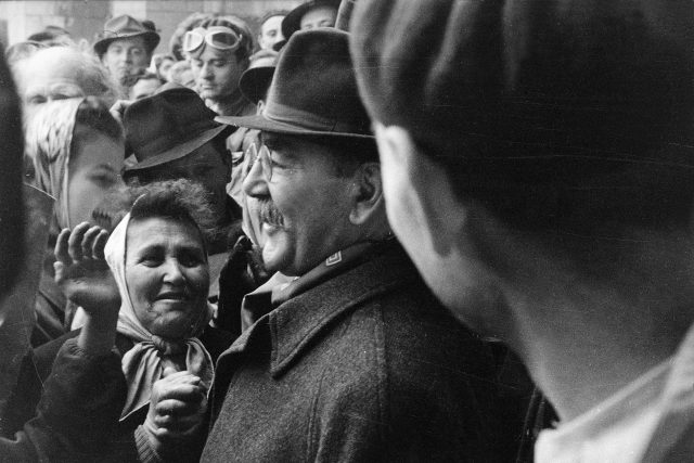 Imre Nagy,  oblíbený maďarský premiér,  který se před rokem 1956 pokoušel o reformy | foto: Fotobanka Profimedia