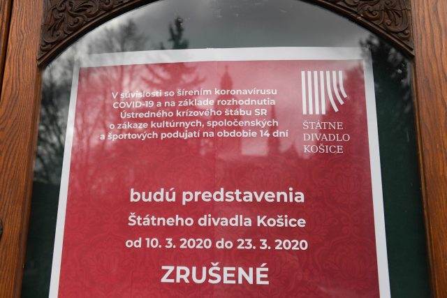 Na Slovensku se kvůli koronaviru ruší kulturní akce | foto: Fotobanka Profimedia