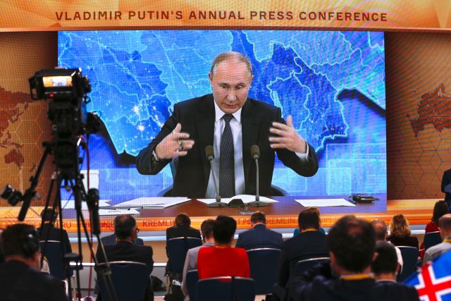 Tisková konference Vladimira Putina | foto: Alexander Zemlianichenko,  ČTK/AP
