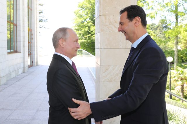 Vladimir Putin a Bašár Asad při setkání v Soči 17. května 2018 | foto: Sputnik/Mikhail Klimentyev/Kremlin,  Reuters