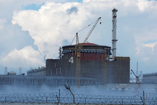 Záporožská jaderná elektrárna | foto: Reuters