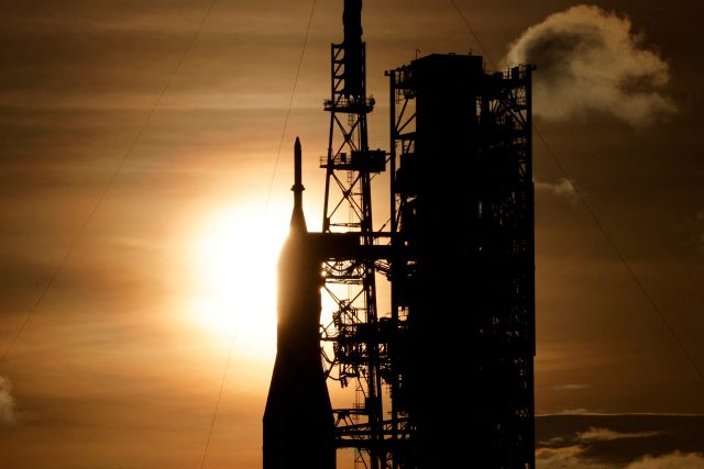 Raketa další generace,  kterou odstartuje mise Artemis | foto: Joe Skipper,  Reuters