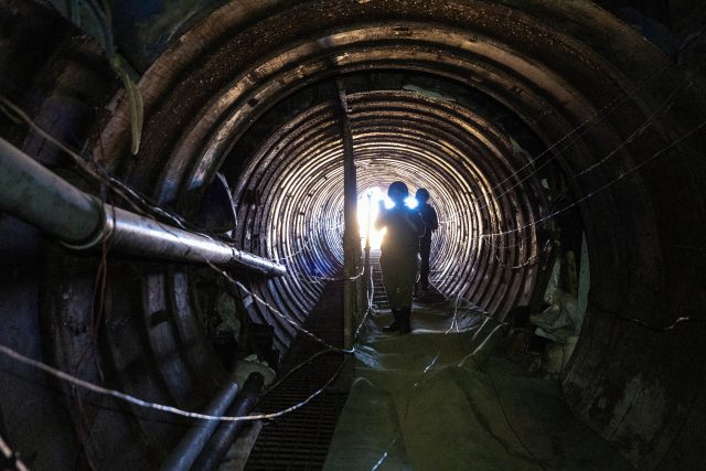 Hamás na dotaz Reuters ohledně izraelského popisu tunelu nereagoval | foto: Amir Cohen,  Reuters