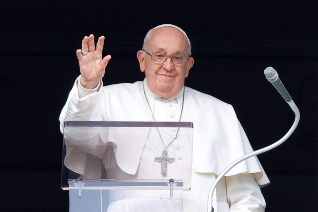 Papež František při novoroční mši | foto: Remo Casilli,  Reuters