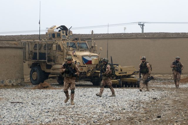 Čeští vojáci v Afghánistánu  (ilustrační foto) | foto: Armáda ČR